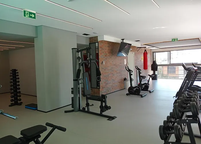 Studio Pinheiros Faria Lima, Proximo Vila Madalena